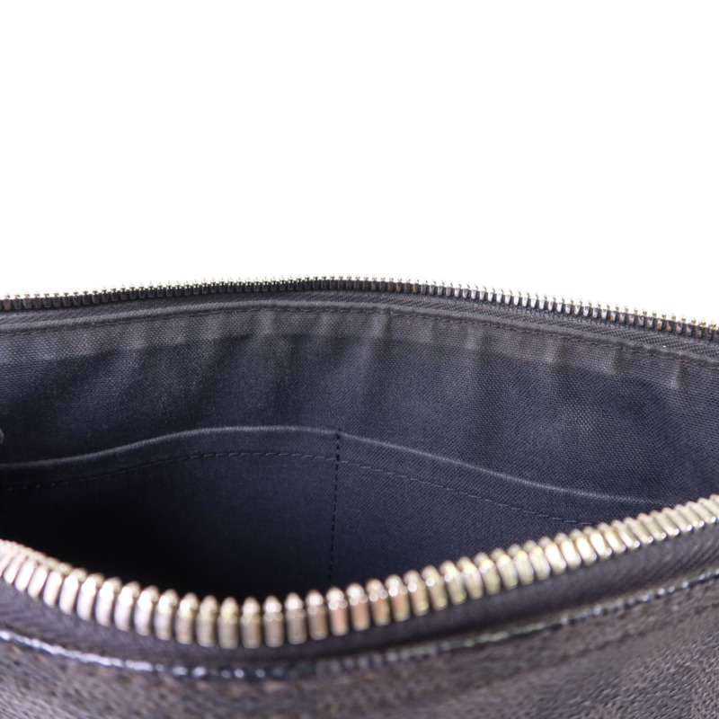 LOUIS VUITTON Damier Graphite Mick PM銀扣肩背袋-16