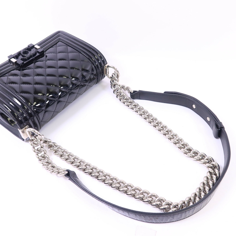 CHANEL 漆皮皮革Boy 20銀扣鏈帶肩背袋-5