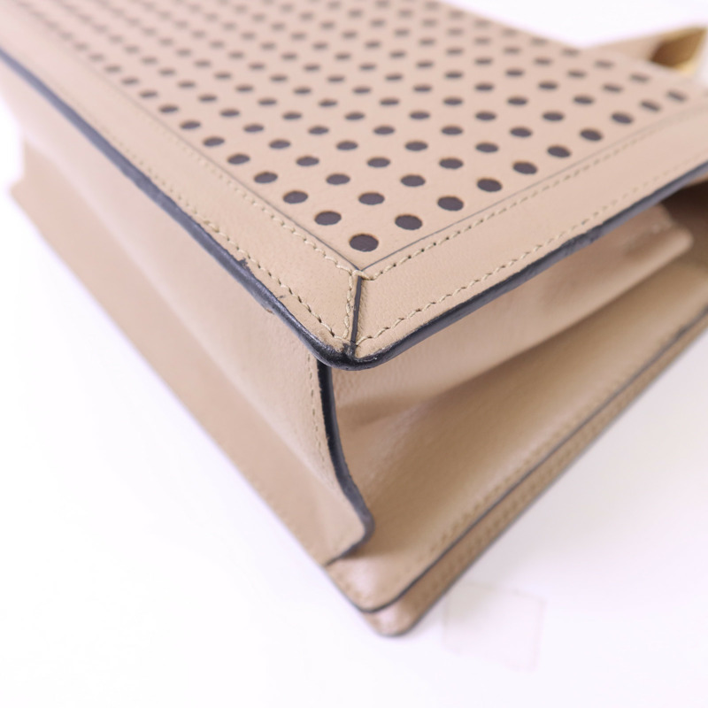 LOEWE 牛皮皮革Barcelona金扣肩背袋-13