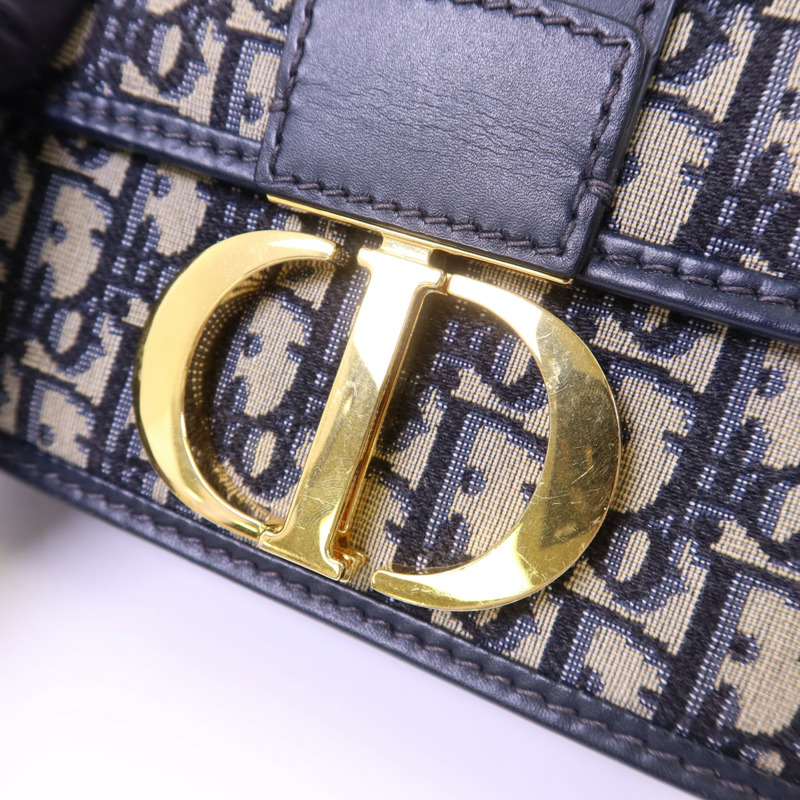 Dior 帆布Montaigne 30 Shoulder Bag金扣肩背袋-9