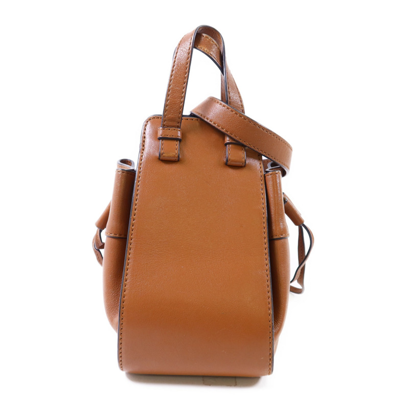 LOEWE 牛皮皮革Mini Hammock Drawstring銀扣手挽肩背兩用袋-1