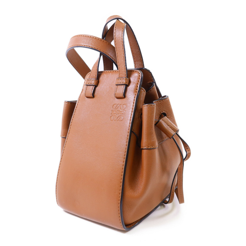 LOEWE 牛皮皮革Mini Hammock Drawstring銀扣手挽肩背兩用袋-2