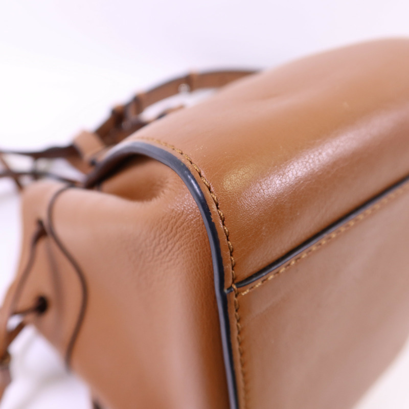 LOEWE 牛皮皮革Mini Hammock Drawstring銀扣手挽肩背兩用袋-10