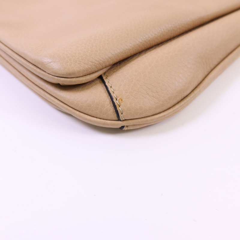 Valentino 牛皮皮革Shoulder Bag金扣肩背袋-11