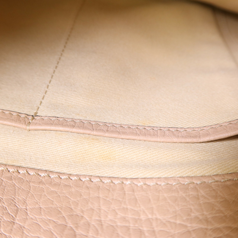 Valentino 牛皮皮革Shoulder Bag金扣肩背袋-18