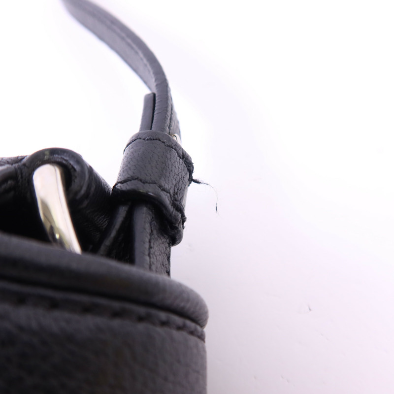 GIVENCHY 羊皮皮革Obsedia Crossbody Bag銀扣肩背袋-17