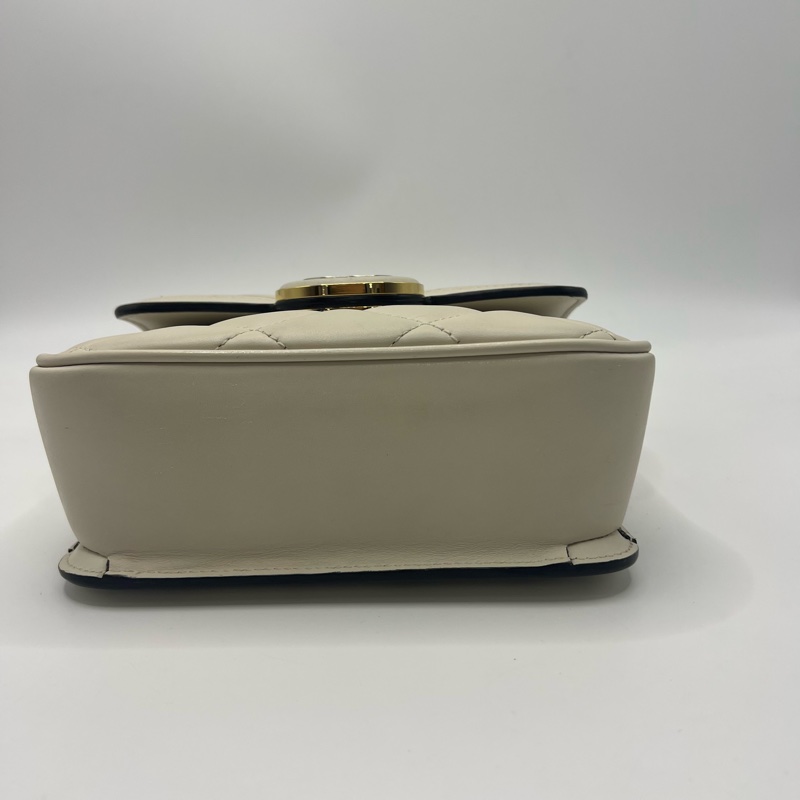 GUCCI古驰 Deco 互扣式双G徽标链条绗缝 皮革 手提斜挎单肩包 女款 白色-4