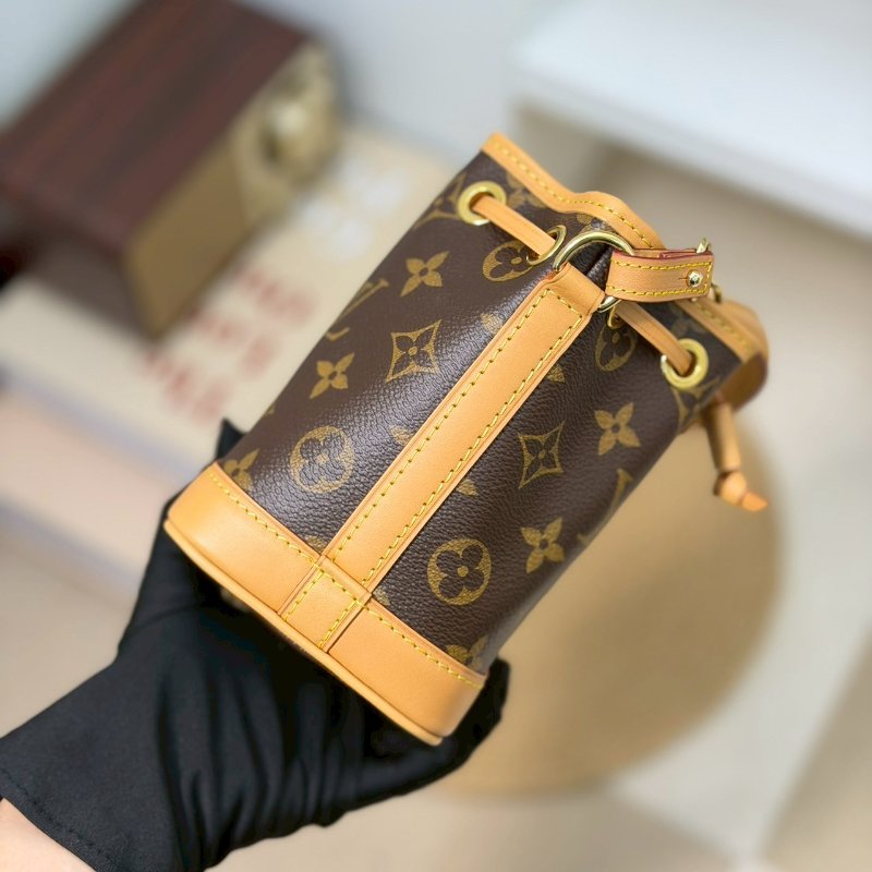 🏷LV 路易威登．Nano Noe 水桶包 M81266-2