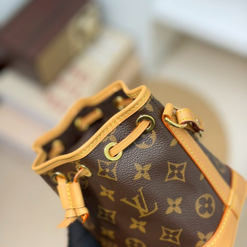 🏷LV 路易威登．Nano Noe 水桶包 M81266-9
