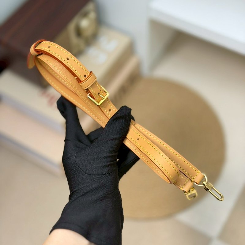 🏷LV 路易威登．Nano Noe 水桶包 M81266-17