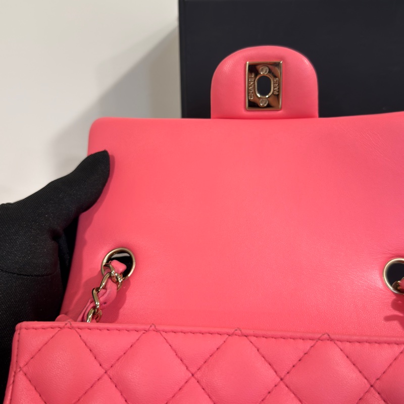 #全網最甜💰 #蜜桃粉 #芯片款 香奈兒cf大mini coco20口蓋包-24