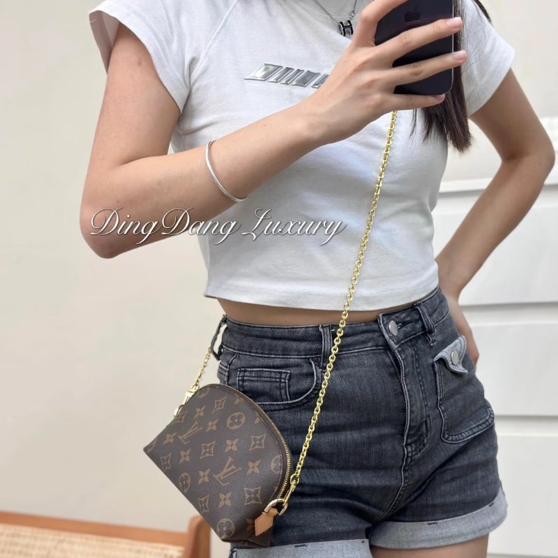 (全新未使用✨✨)🏷LV 路易威登．貝殼化妝包 M47515-14