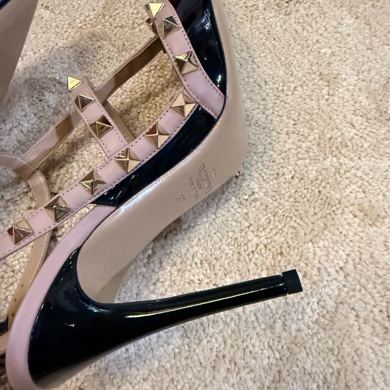 Valentino經典卯釘高跟鞋37-9
