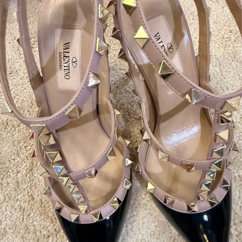 Valentino經典卯釘高跟鞋37-11
