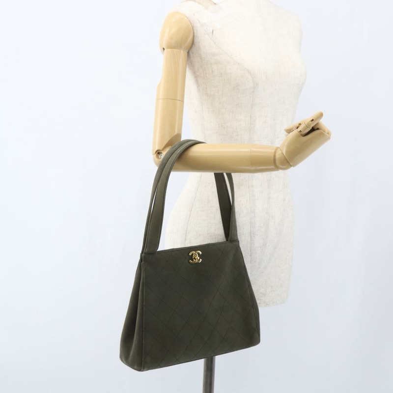 【日本直送】香奈兒 Matelasse 麂皮肩背包 卡其色 CC Auth 122906-22