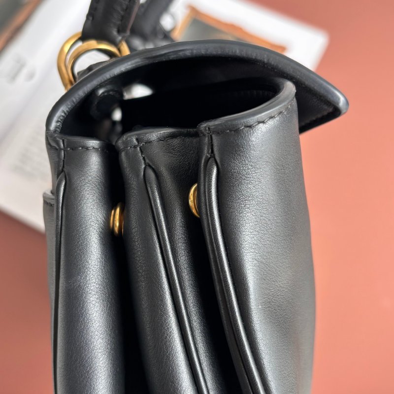 小款 ::BALENCIAGA:: 巴黎世家 Rodeo Small Leather Top-Handle Bag 手提包 肩背包 斜背包-21