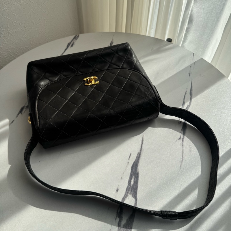 Chanel 黑菱格金雙C口蓋紐結肩背包 vintage ❤️❤️老香-0