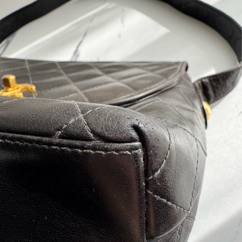 Chanel 黑菱格金雙C口蓋紐結肩背包 vintage ❤️❤️老香-7