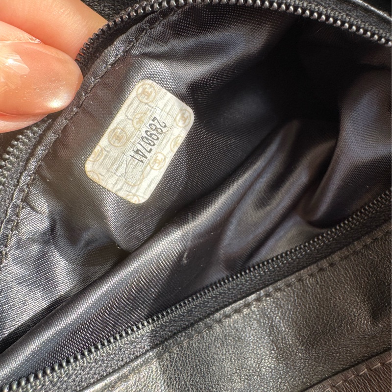 Chanel 黑菱格金雙C口蓋紐結肩背包 vintage ❤️❤️老香-41