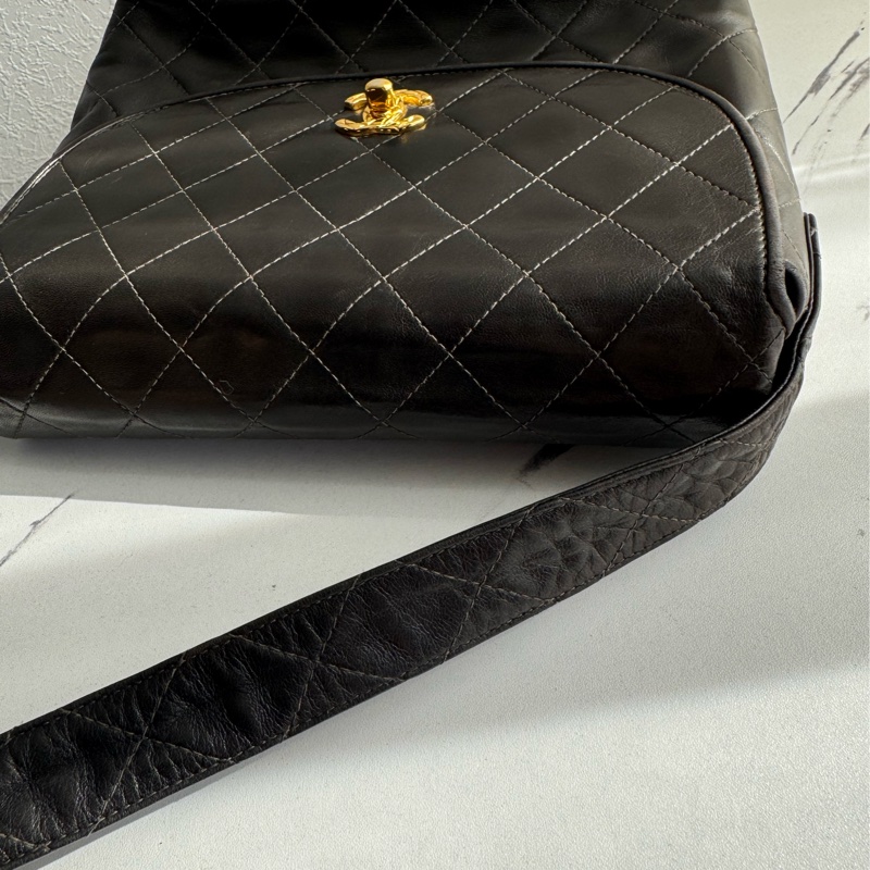 Chanel 黑菱格金雙C口蓋紐結肩背包 vintage ❤️❤️老香-48