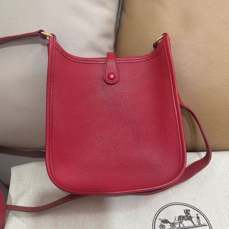 超值 9.9 成新 愛馬仕 Hermès Mini Evelyne TPM｜紅色系｜打孔H｜金扣｜斜背小包-1