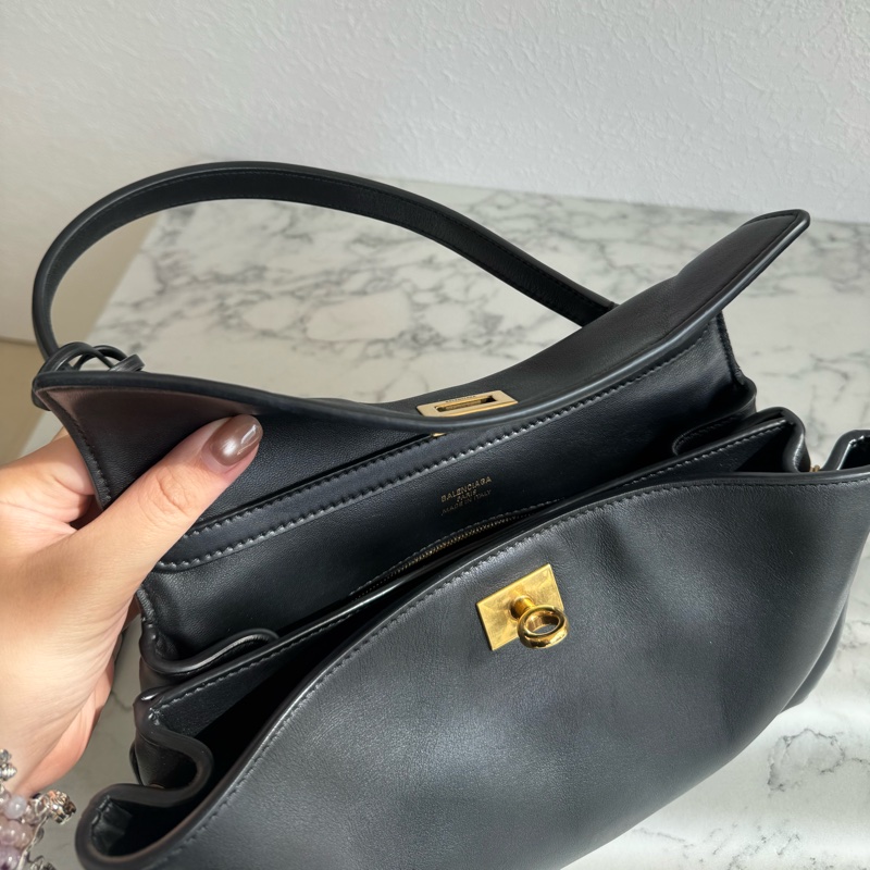 Balenciaga 黑皮革金釦Rodeo手提兩用包✨-16