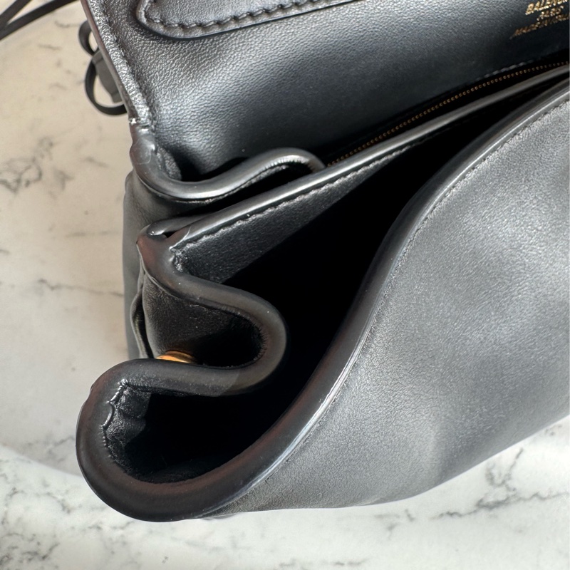 Balenciaga 黑皮革金釦Rodeo手提兩用包✨-22