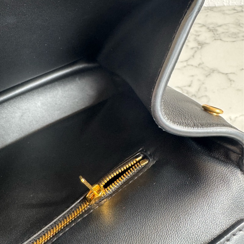 Balenciaga 黑皮革金釦Rodeo手提兩用包✨-40