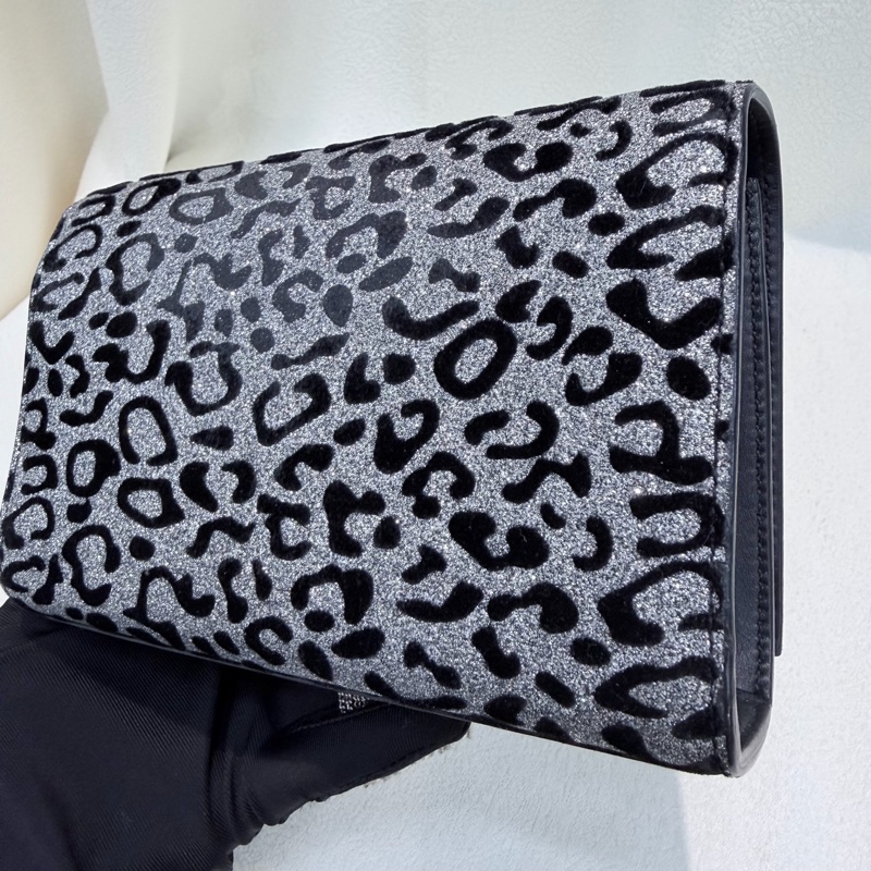 YSL 銀閃粉豹紋流蘇鏈條斜背包 X672-6