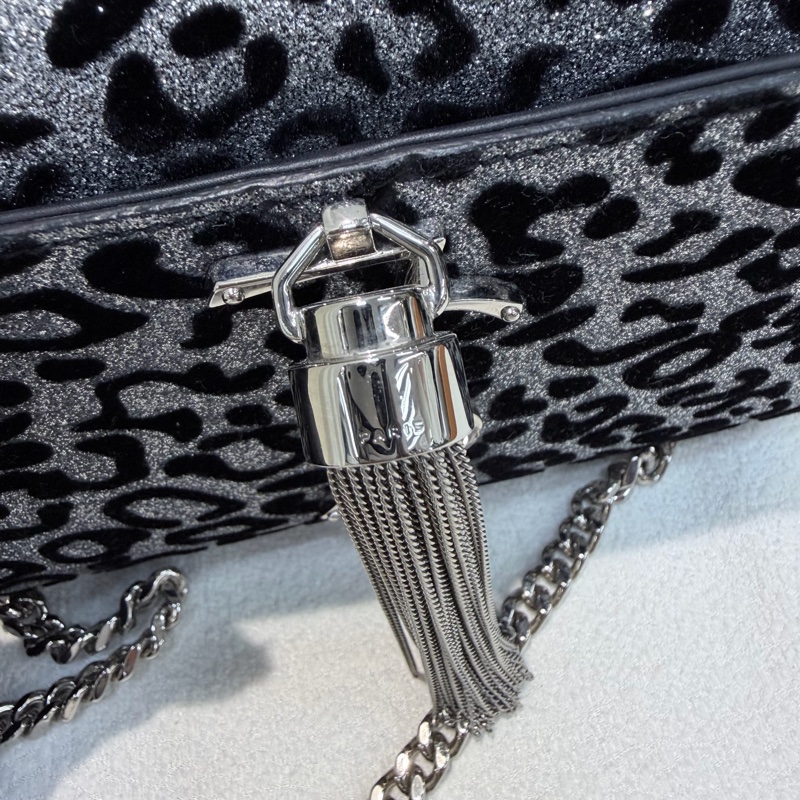 YSL 銀閃粉豹紋流蘇鏈條斜背包 X672-22