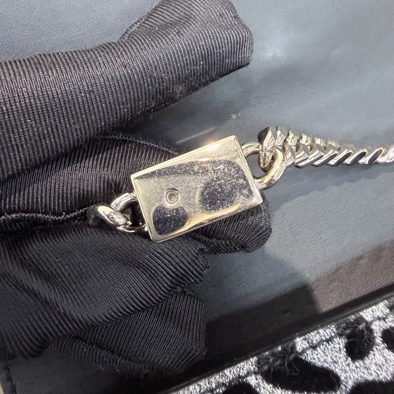 YSL 銀閃粉豹紋流蘇鏈條斜背包 X672-26