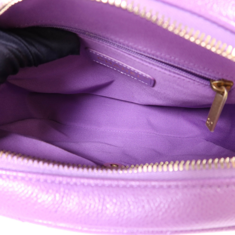 CHANEL 牛皮皮革Backpack金扣背包-5