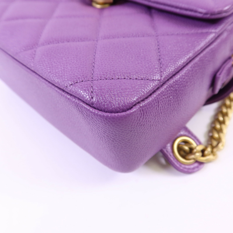 CHANEL 牛皮皮革Backpack金扣背包-11