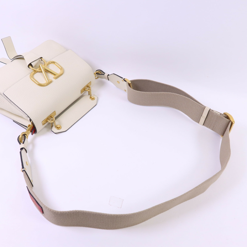 Valentino 牛皮皮革VRing Top Handle金扣手挽肩背兩用袋-4