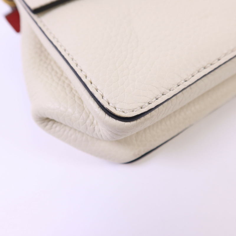 Valentino 牛皮皮革VRing Top Handle金扣手挽肩背兩用袋-14