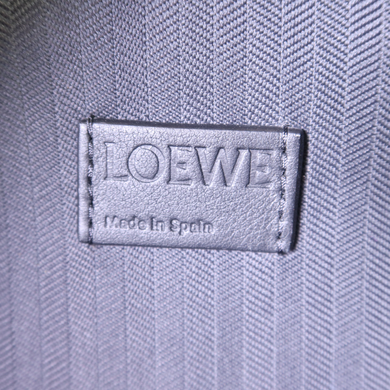 LOEWE 牛皮皮革Convertible Backpack銀扣背包-6