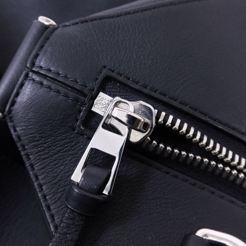 LOEWE 牛皮皮革Convertible Backpack銀扣背包-8