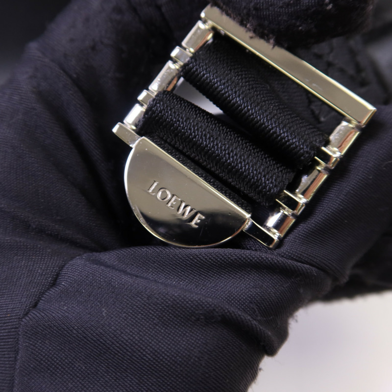 LOEWE 牛皮皮革Convertible Backpack銀扣背包-9