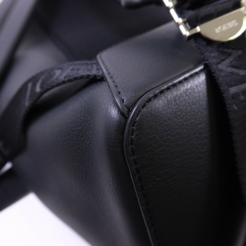 LOEWE 牛皮皮革Convertible Backpack銀扣背包-14