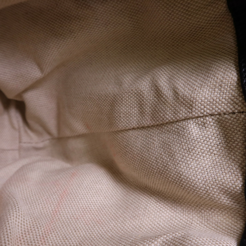 GUCCI 牛皮皮革Soho Pebbled金扣鏈帶肩背袋-17