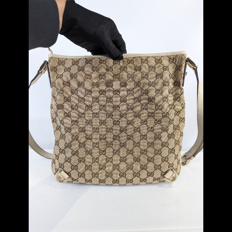 莉亞精品♡Gucci D型釦斜背包 二手美品-3