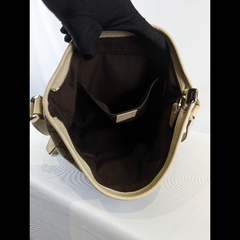 莉亞精品♡Gucci D型釦斜背包 二手美品-10
