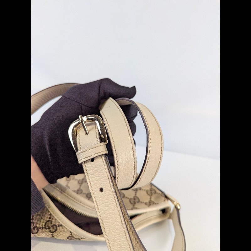 莉亞精品♡Gucci D型釦斜背包 二手美品-11
