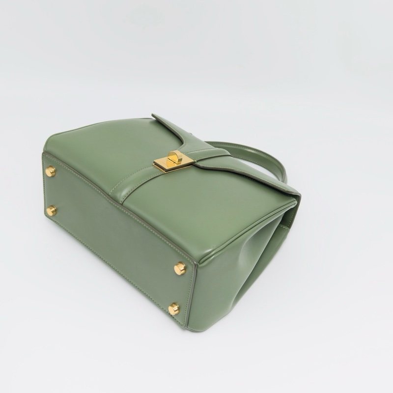 CELINE 酪梨綠金扣  soft16翻蓋手提斜背包22*18*9 98新配件塵袋鎖鑰匙-5