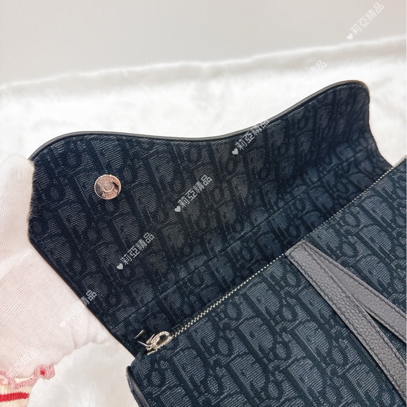 莉亞精品♡Dior黑老花馬鞍胸包 二手-11