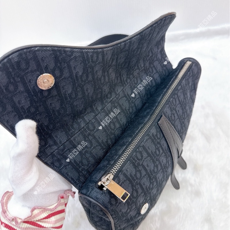 莉亞精品♡Dior黑老花馬鞍胸包 二手-12