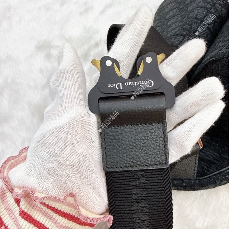 莉亞精品♡Dior黑老花馬鞍胸包 二手-16