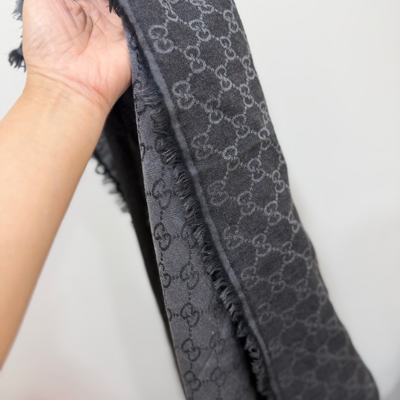GUCCI 經典 GG 緹花 羊毛 蠶絲 混絲 直紋 雙色 流蘇 披肩 披巾 圍巾-24