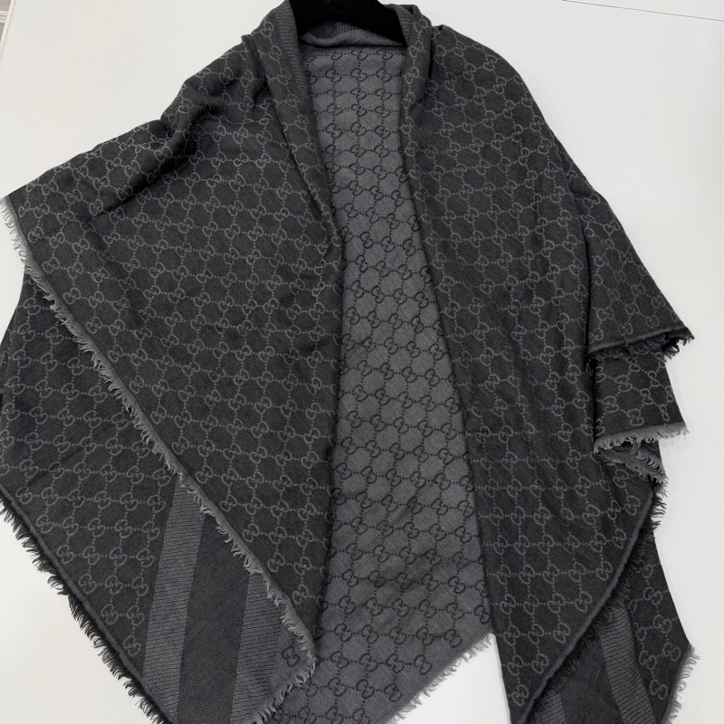 GUCCI 經典 GG 緹花 羊毛 蠶絲 混絲 直紋 雙色 流蘇 披肩 披巾 圍巾-28