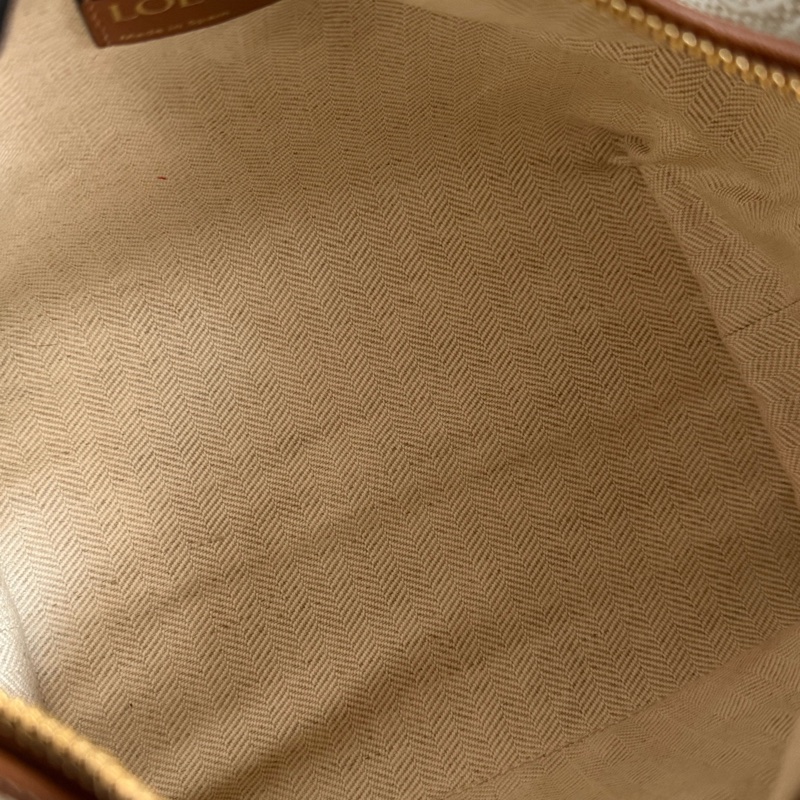 99新Loewe羅意威 cubi小號飯盒包單肩腋下包 無附件-7